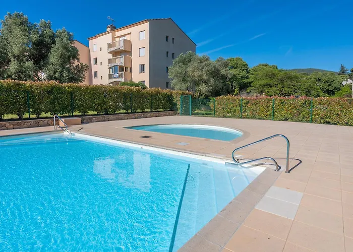 - Domaine Du Preconil Apartment *