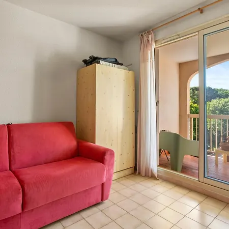 - Domaine Du Preconil Apartment